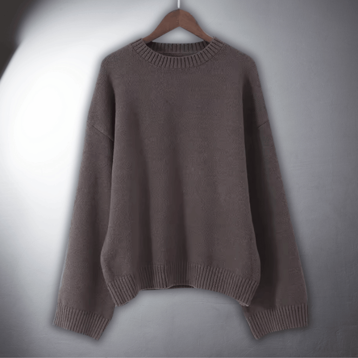 Ada | Handgefertigter, kuscheliger Strickpullover