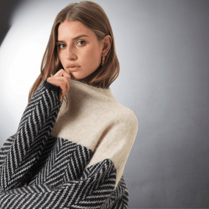 Babette | Zweifarbiger Premium Rollkragenpullover